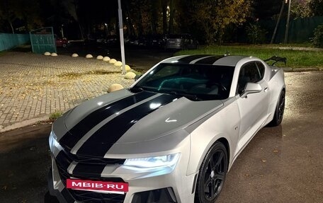 Chevrolet Camaro VI, 2018 год, 2 500 000 рублей, 5 фотография