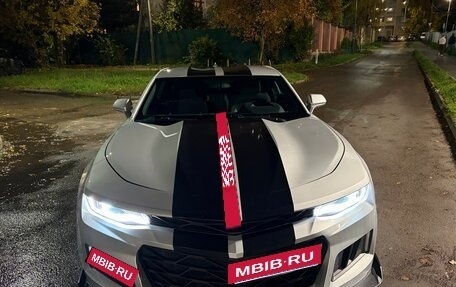 Chevrolet Camaro VI, 2018 год, 2 500 000 рублей, 4 фотография