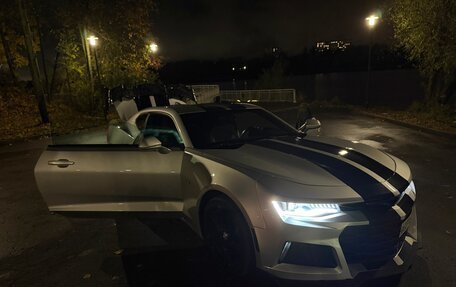 Chevrolet Camaro VI, 2018 год, 2 500 000 рублей, 25 фотография
