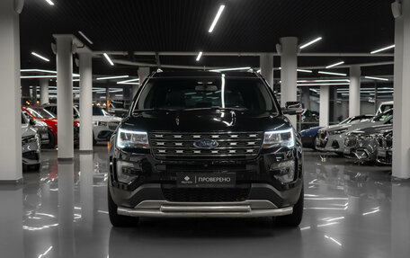 Ford Explorer V рестайлинг, 2017 год, 3 300 000 рублей, 3 фотография