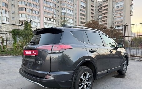 Toyota RAV4, 2015 год, 2 200 000 рублей, 6 фотография