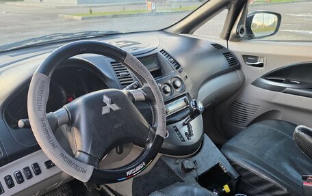 Mitsubishi Grandis, 2006 год, 1 000 000 рублей, 8 фотография
