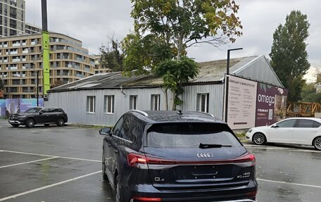 Audi Q4 e-tron, 2024 год, 4 080 000 рублей, 4 фотография