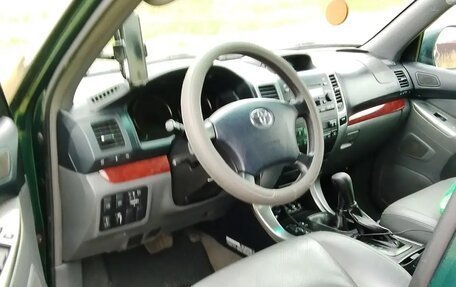 Toyota Land Cruiser Prado 120, 2007 год, 1 570 000 рублей, 15 фотография