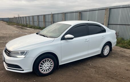 Volkswagen Jetta VII, 2018 год, 1 400 000 рублей, 2 фотография