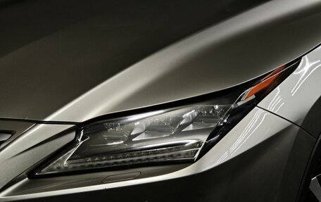 Lexus RX IV рестайлинг, 2017 год, 3 850 000 рублей, 10 фотография
