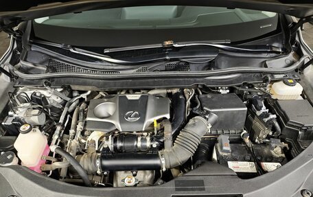Lexus RX IV рестайлинг, 2017 год, 3 850 000 рублей, 11 фотография