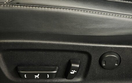 Lexus RX IV рестайлинг, 2017 год, 3 850 000 рублей, 22 фотография