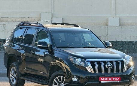 Toyota Land Cruiser Prado 150 рестайлинг, 2017 год, 4 350 000 рублей, 3 фотография