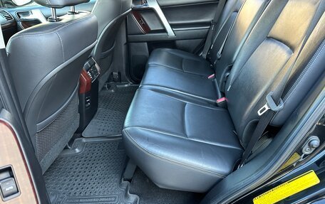 Toyota Land Cruiser Prado 150 рестайлинг, 2017 год, 4 350 000 рублей, 23 фотография