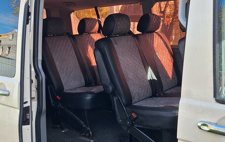 Volkswagen Transporter T5 рестайлинг, 2004 год, 950 000 рублей, 5 фотография
