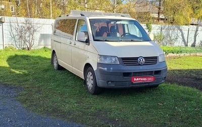 Volkswagen Transporter T5 рестайлинг, 2004 год, 950 000 рублей, 1 фотография