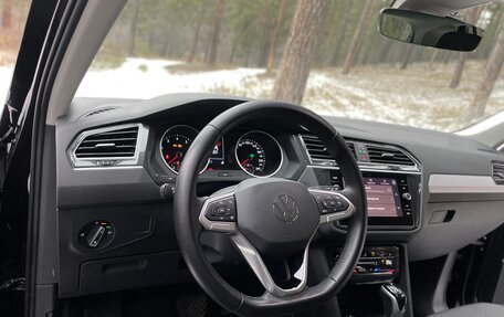 Volkswagen Tiguan II, 2021 год, 3 500 000 рублей, 13 фотография
