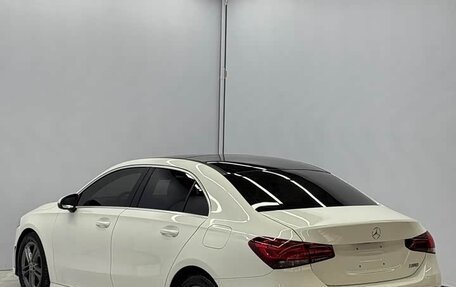Mercedes-Benz A-Класс, 2022 год, 1 890 032 рублей, 4 фотография