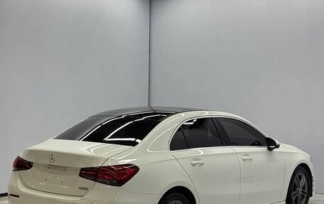 Mercedes-Benz A-Класс, 2022 год, 1 890 032 рублей, 6 фотография