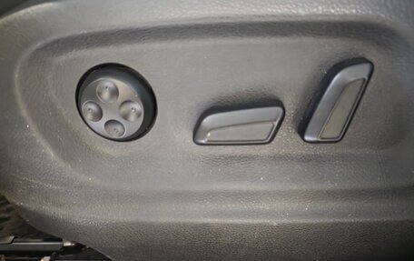 Volkswagen Tiguan I, 2010 год, 870 000 рублей, 13 фотография