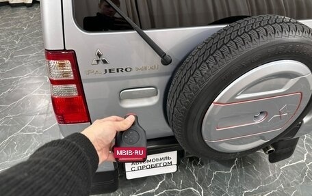 Mitsubishi Pajero Mini II, 2010 год, 859 000 рублей, 23 фотография