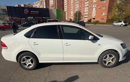 Volkswagen Polo VI (EU Market), 2014 год, 715 000 рублей, 2 фотография