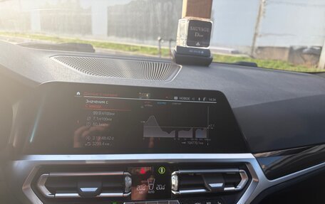 BMW 3 серия, 2019 год, 3 300 000 рублей, 3 фотография