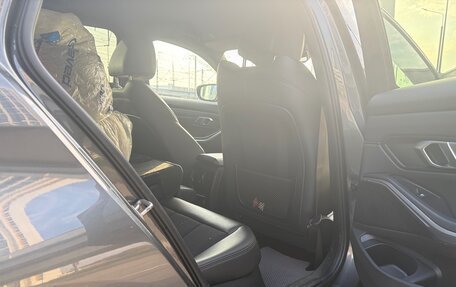 BMW 3 серия, 2019 год, 3 300 000 рублей, 7 фотография