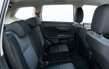 Mitsubishi Outlander III рестайлинг 3, 2014 год, 1 449 000 рублей, 5 фотография