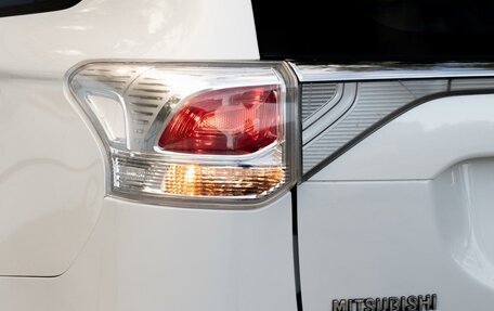 Mitsubishi Outlander III рестайлинг 3, 2014 год, 1 449 000 рублей, 3 фотография