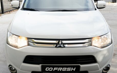 Mitsubishi Outlander III рестайлинг 3, 2014 год, 1 449 000 рублей, 16 фотография