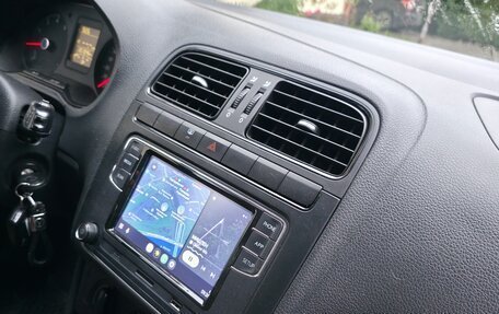Volkswagen Polo VI (EU Market), 2015 год, 650 000 рублей, 6 фотография