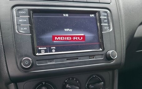 Volkswagen Polo VI (EU Market), 2015 год, 650 000 рублей, 13 фотография