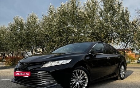 Toyota Camry, 2020 год, 3 050 000 рублей, 3 фотография