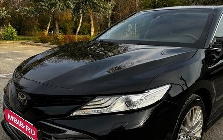 Toyota Camry, 2020 год, 3 050 000 рублей, 6 фотография