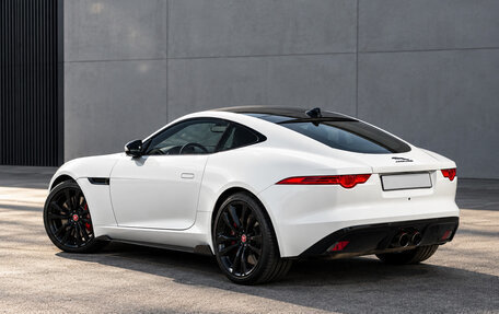 Jaguar F-Type I рестайлинг 2, 2017 год, 4 499 000 рублей, 3 фотография
