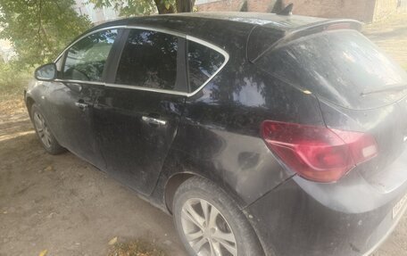 Opel Astra J, 2012 год, 400 000 рублей, 2 фотография