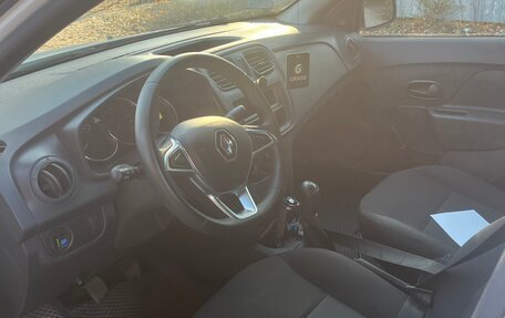 Renault Logan II, 2019 год, 770 000 рублей, 7 фотография
