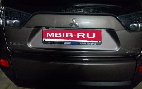 Mitsubishi Outlander III рестайлинг 3, 2011 год, 999 000 рублей, 4 фотография