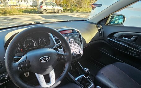 KIA cee'd I рестайлинг, 2010 год, 670 000 рублей, 14 фотография