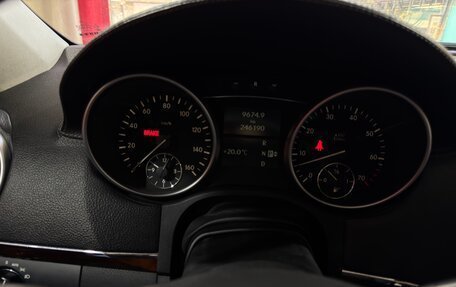 Mercedes-Benz GL-Класс, 2006 год, 1 300 000 рублей, 11 фотография