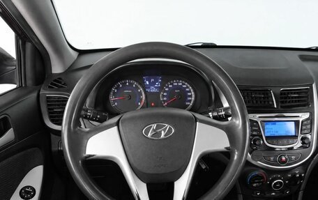 Hyundai Solaris II рестайлинг, 2011 год, 770 000 рублей, 11 фотография