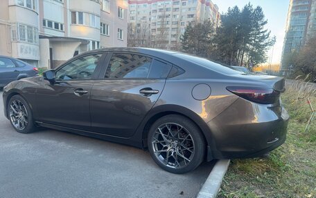 Mazda 6, 2017 год, 1 930 000 рублей, 4 фотография