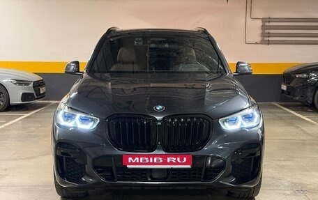 BMW X5, 2022 год, 9 000 000 рублей, 2 фотография