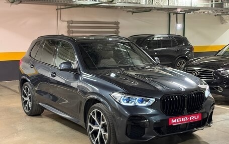 BMW X5, 2022 год, 9 000 000 рублей, 3 фотография