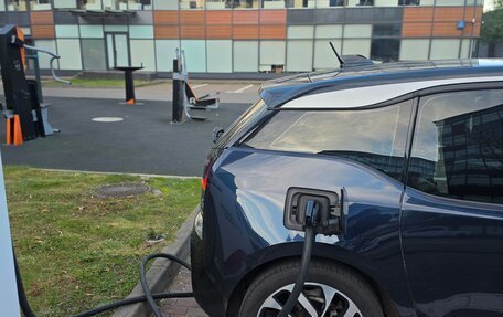 BMW i3 I01 рестайлинг, 2018 год, 2 350 000 рублей, 15 фотография