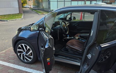 BMW i3 I01 рестайлинг, 2018 год, 2 350 000 рублей, 18 фотография