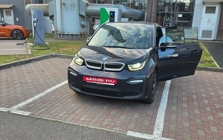 BMW i3 I01 рестайлинг, 2018 год, 2 350 000 рублей, 17 фотография
