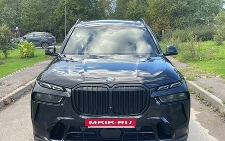 BMW X7, 2023 год, 13 180 000 рублей, 4 фотография