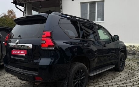 Toyota Land Cruiser Prado 150 рестайлинг, 2017 год, 4 200 000 рублей, 4 фотография