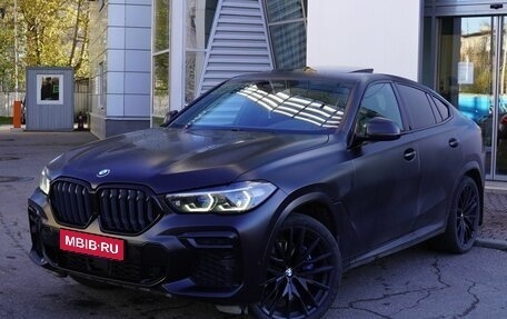 BMW X6, 2023 год, 10 100 000 рублей, 1 фотография