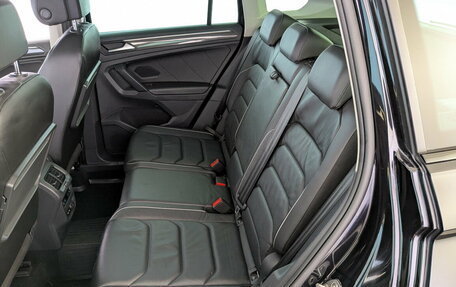 Volkswagen Tiguan II, 2019 год, 2 450 000 рублей, 12 фотография