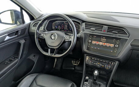 Volkswagen Tiguan II, 2019 год, 2 450 000 рублей, 30 фотография