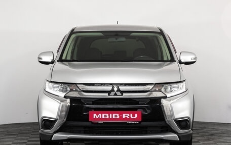 Mitsubishi Outlander III рестайлинг 3, 2016 год, 1 699 000 рублей, 2 фотография